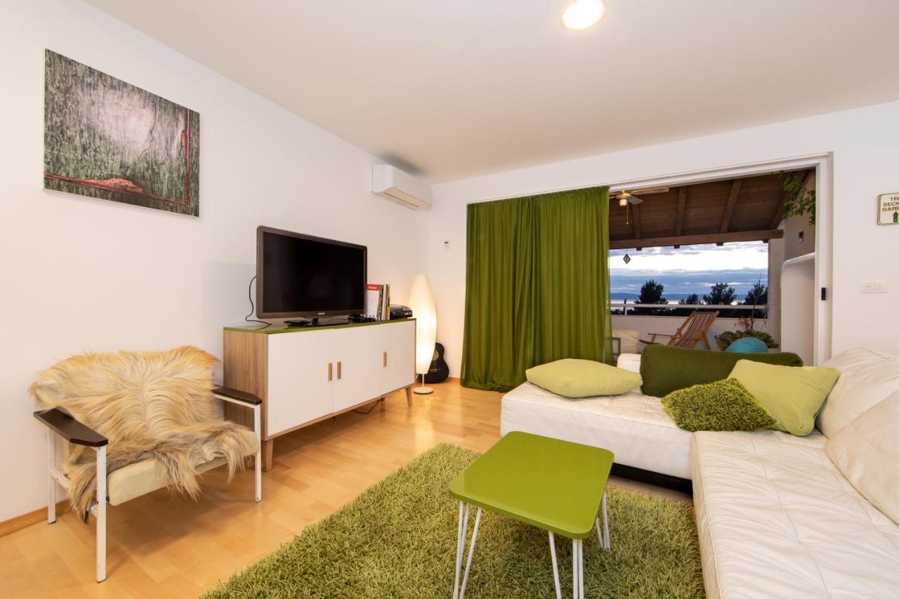 Lux Apartment Tučepi Exteriör bild